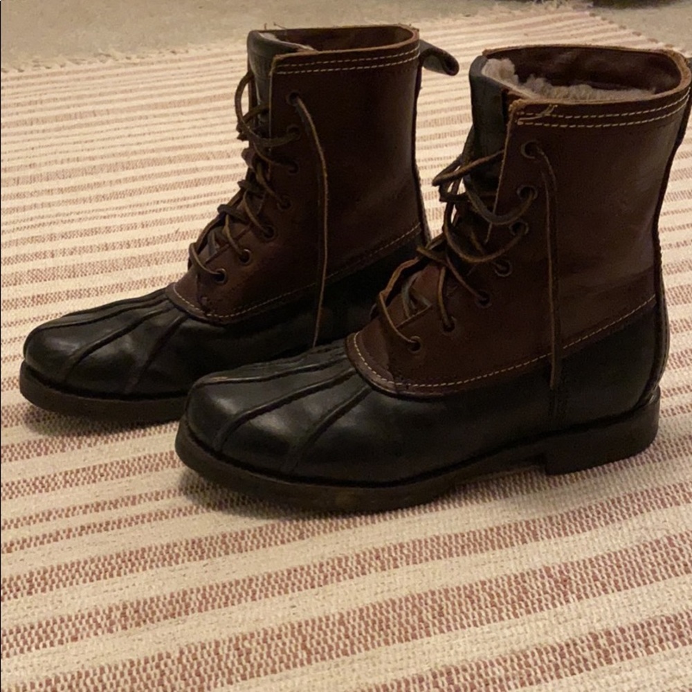 Frye Duck Boots